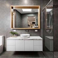 Модные материалы и цвета в дизайне ванной комнаты