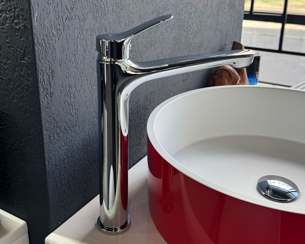 Змішувач для умивальника ''MORRIS''