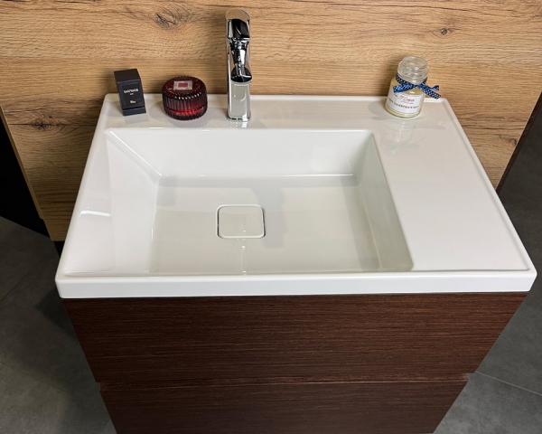 Тумба ''Торонто'' с умывальником ''Онтарио''