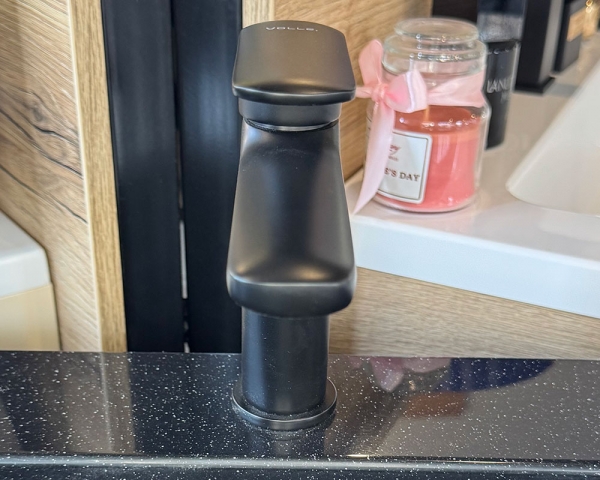 Смеситель для умывальника ''Volle FIESTA''