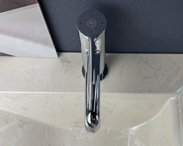 Змішувач для умивальника ''SILVIA CHROME''