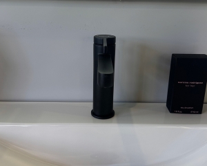 Змішувач для умивальника ''de la noche''