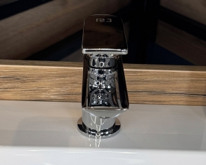 Смеситель для умывальника ''TATRA''